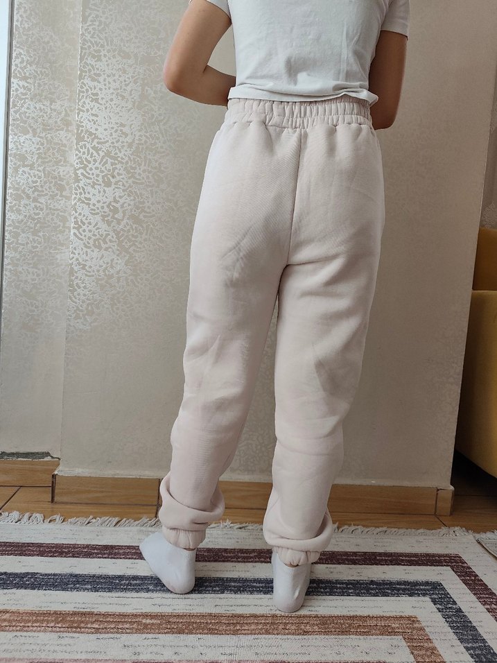 içi yünlü Krem Jogger Eşofman Altı — görsel 2/5