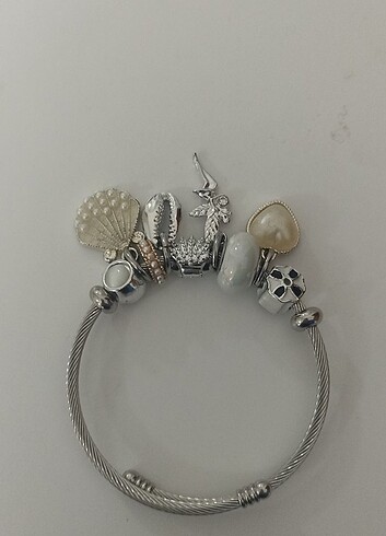 Charm bileklik