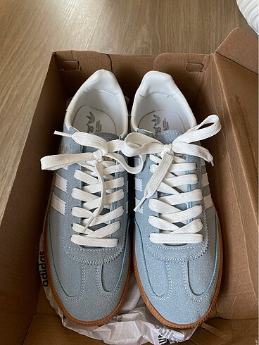 39 Beden Adidas spezial