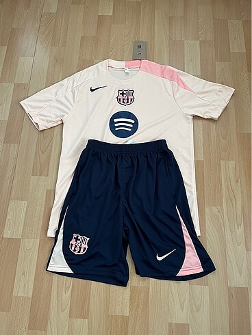 Nike Barcelona 25/26 Antreman Takımı