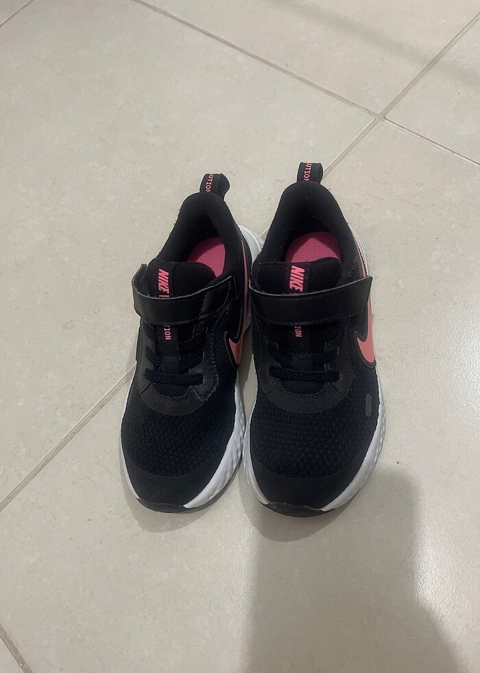 Nike çocuk spor ayakkabı 28 no - Görsel 3