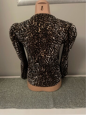 Kruvaze bluz leopar - Görsel 3