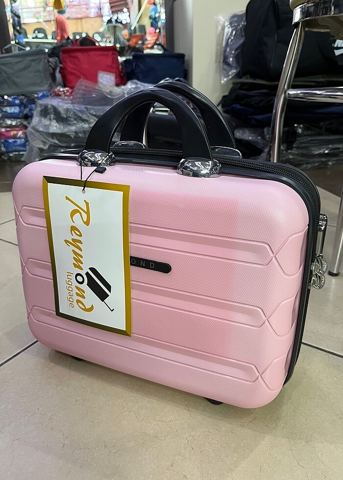 Reymond Kilitli Makyaj Çantası .. - Görsel 4