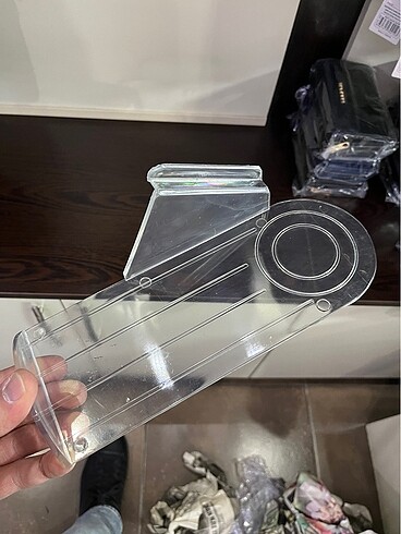 Beden Kanala Geçme Plastik Raf ..
