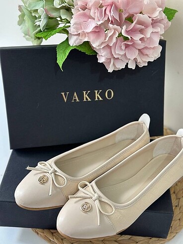 Vakko Vakko babet