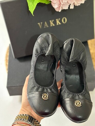 Vakko Vakko babet