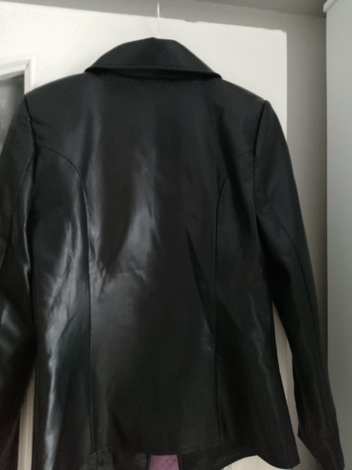Kadın Siyah Deri Fermuarlı Ceket - Görsel 5