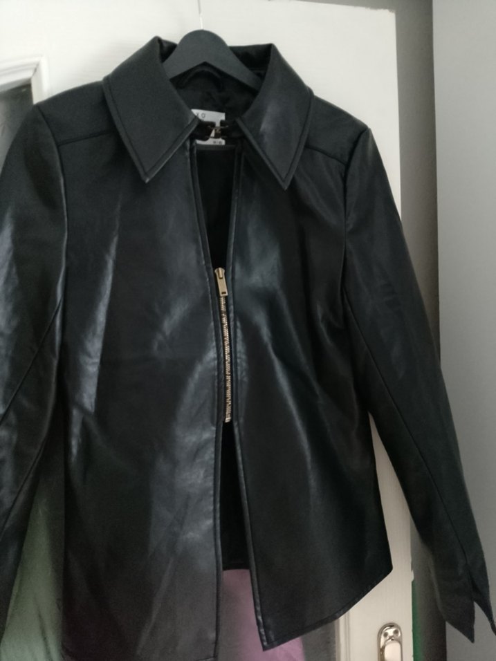 Kadın Siyah Deri Fermuarlı Ceket - Görsel 4