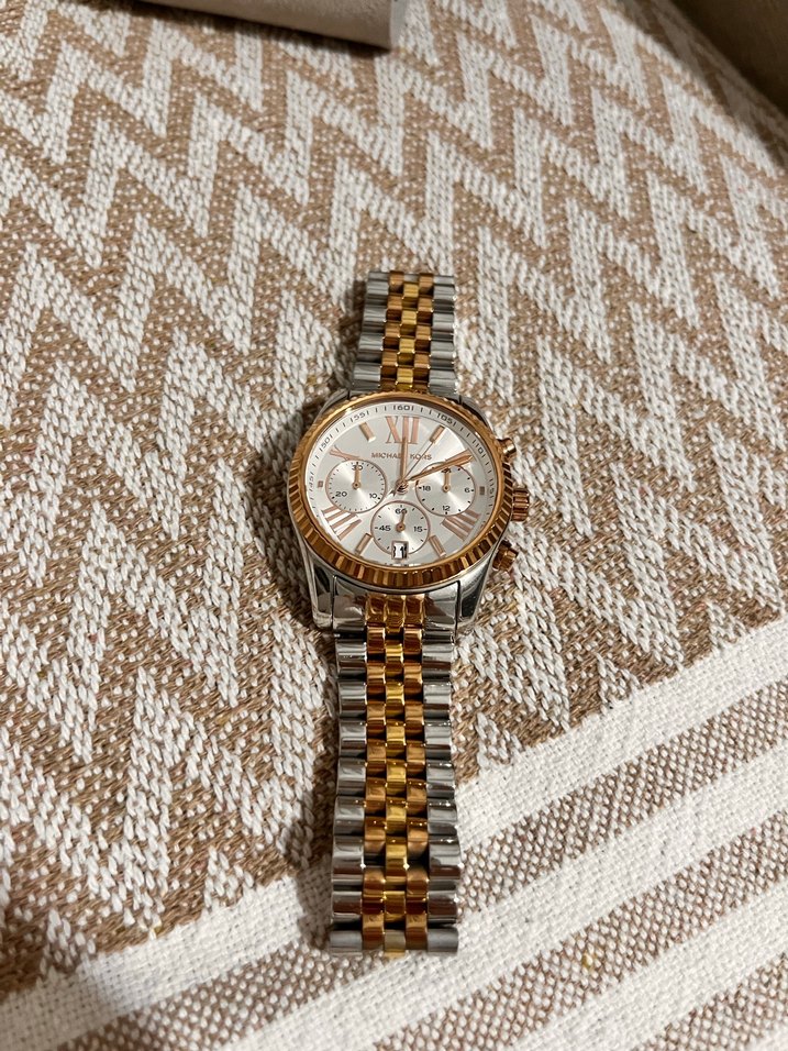 Michael Kors Altın Renkli Klasik Kadın Saati - Görsel 2