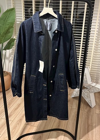 Düğmeli Lacivert Midi Denim Ceket - Görsel 5