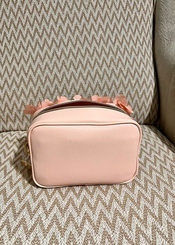 Pembe Çiçekli Fırfırlı Kadın Portföy Çanta - Görsel 4