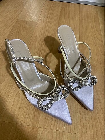 Diğer Stiletto ayakkabı