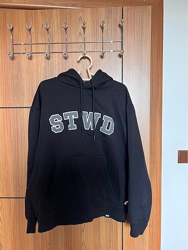 Pull and bear sweatshirt