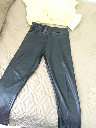 Kız cocuk deri tayt tişort - Görsel 4