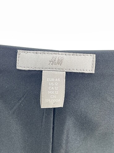 44 Beden gri Renk H&M Yelek %70 İndirimli.