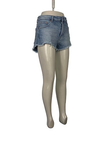 H&M H&M Mini Şort %70 İndirimli.