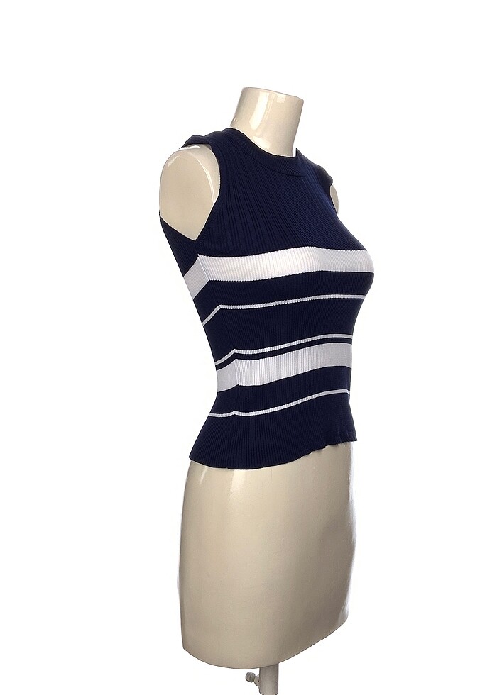 Trendyol & Milla Bluz %70 İndirimli. - Görsel 2