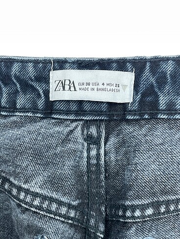 36 Beden çeşitli Renk Zara Jean / Kot %70 İndirimli.