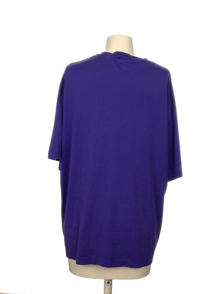 Cos T-shirt %70 İndirimli. - Görsel 3