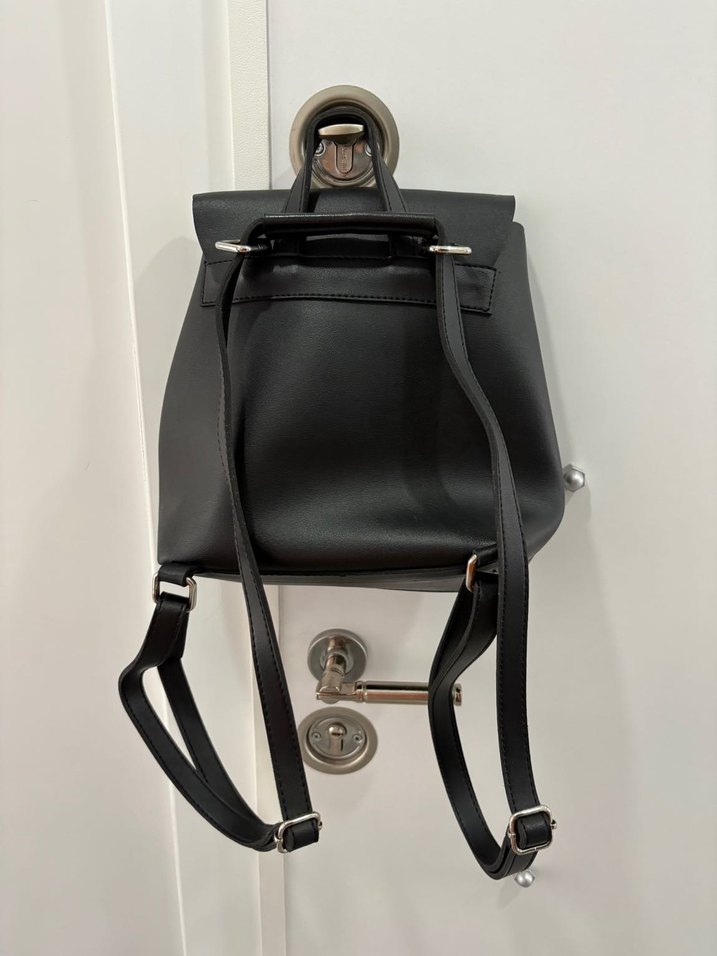Adil Işık Siyah Deri Sırt Çantası - Görsel 4