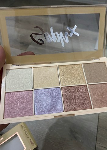 Revolution SophX Aydınlatıcı Palet - Görsel 3