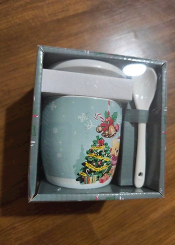 Pastel Desenli Yılbaşı Temalı Kupa ve Kaşık Seti - Görsel 3