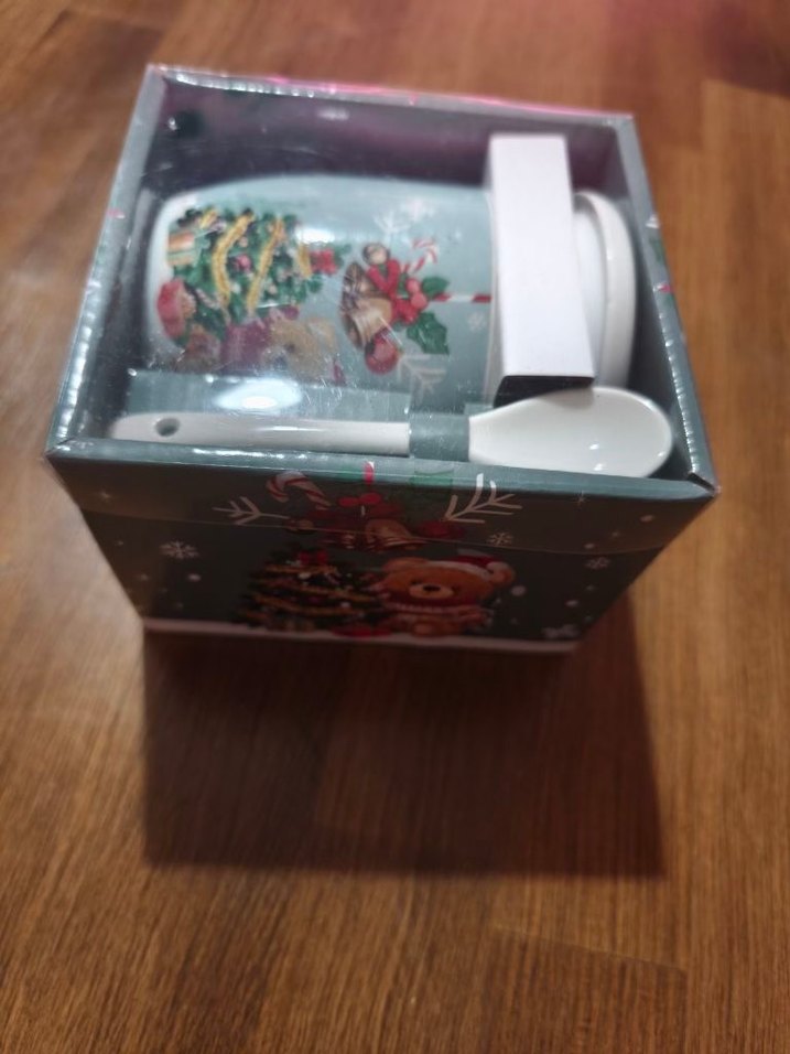 Pastel Desenli Yılbaşı Temalı Kupa ve Kaşık Seti - Görsel 2