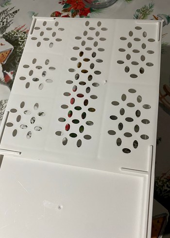 Beyaz Çok Bölmeli Makyaj Organizeri - Görsel 6