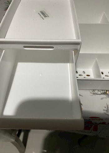 Beyaz Çok Bölmeli Makyaj Organizeri - Görsel 3