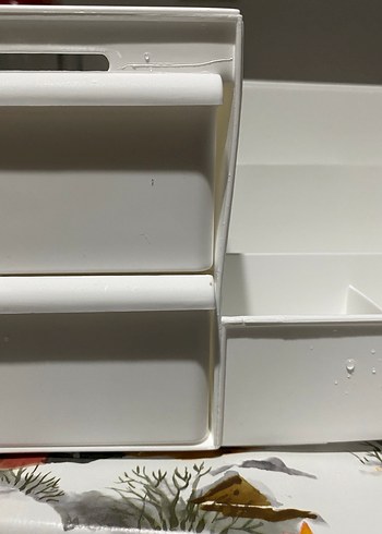 Beyaz Çok Bölmeli Makyaj Organizeri - Görsel 2