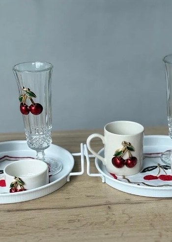 Kiraz Detaylı Beyaz Bardak ve Fincan Seti - Görsel 2