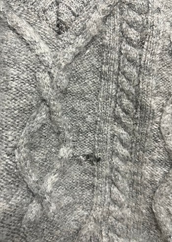 Gri V Yaka Örgü Kadın Süveter - Görsel 4