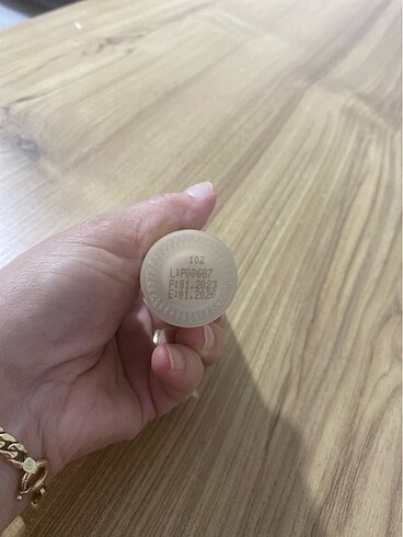  Beden Renk Flormar 102 numara fondoten