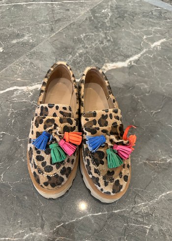 Kızlar için Leopar Desenli Püsküllü Süet Loafer - Görsel 3