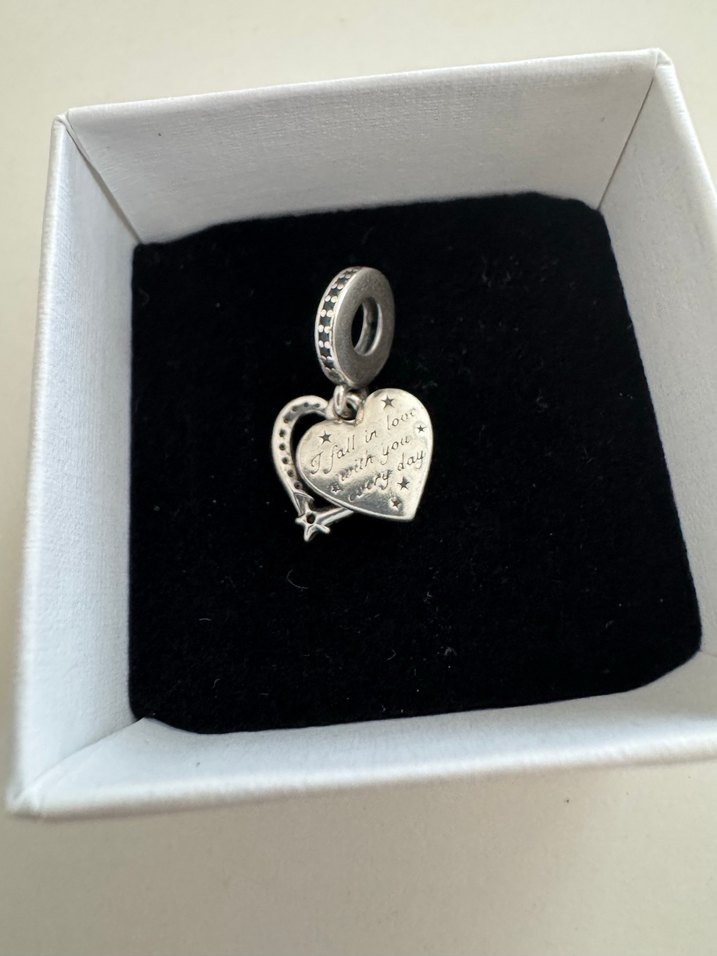 Mavi Desenli Boncuklu Kalp Charm - Görsel 2