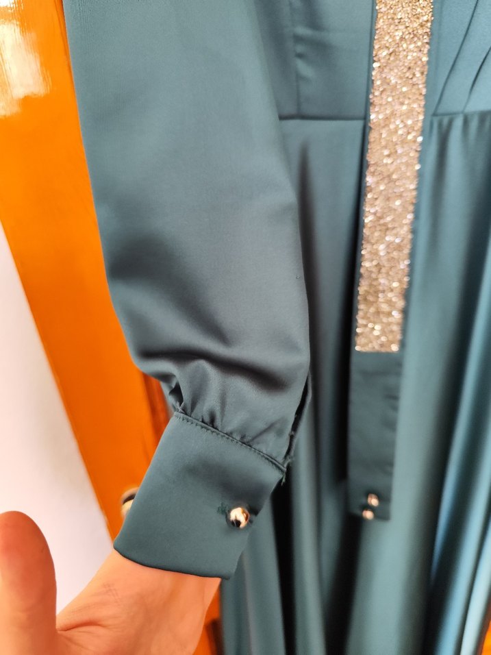 Uzun Zümrüt Yeşili Nakışlı Kadın Abiye Elbise Şal+200 Tl - Görsel 3