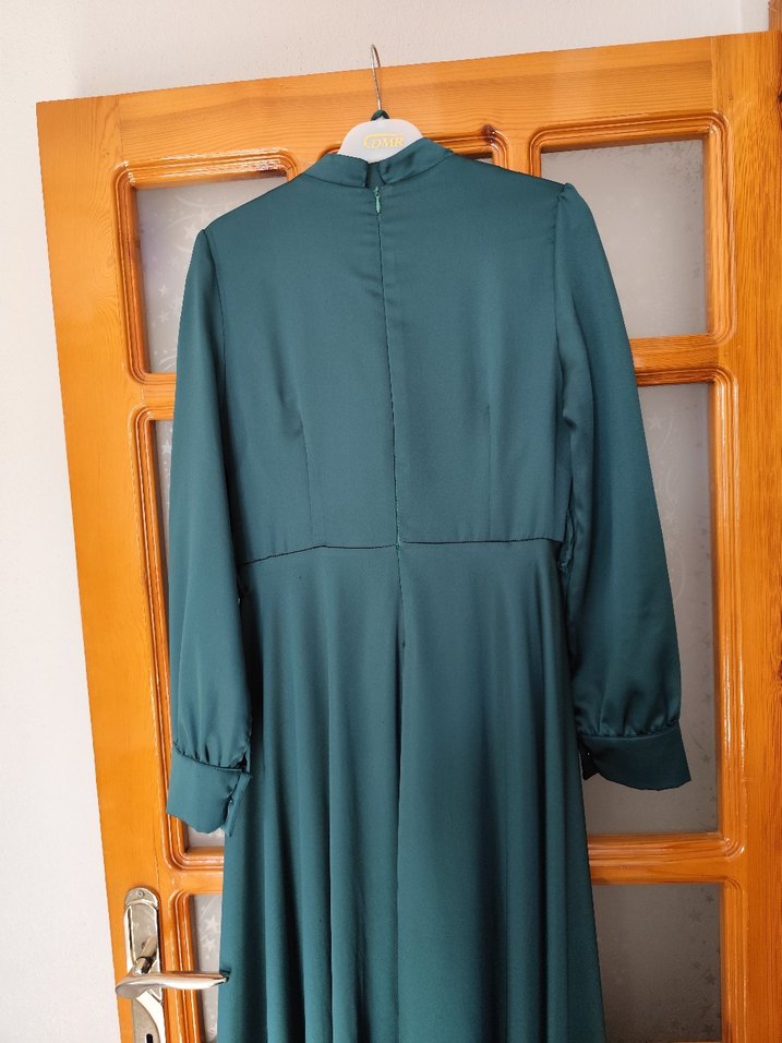 Uzun Zümrüt Yeşili Nakışlı Kadın Abiye Elbise Şal+200 Tl - Görsel 5