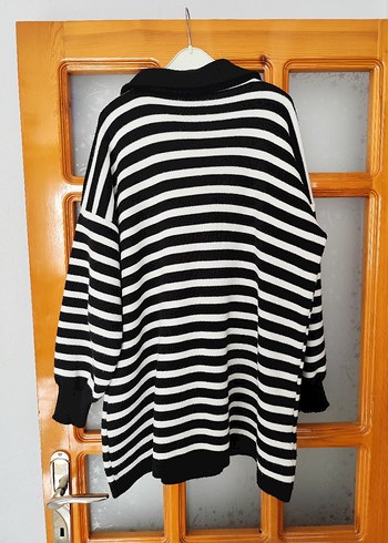 Siyah Beyaz Çizgili Örgü Kadın Kazak - Görsel 4