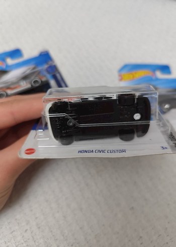 3 Adet Hot Wheels Gri Oyuncak Arabalar Seti - Görsel 4