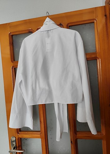 Beyaz V Yaka Kuşaklı Mini Gömlek - Görsel 6