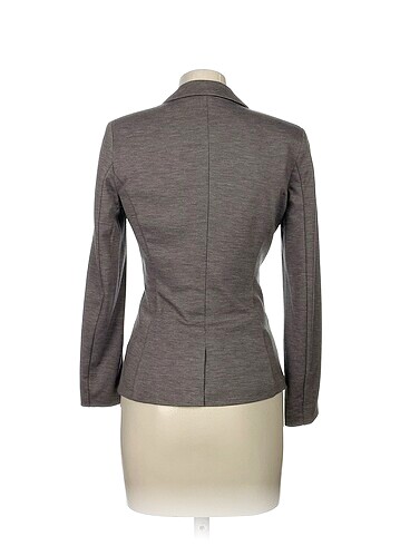36 Beden H&M Blazer %70 İndirimli.