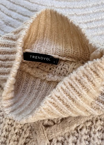 Milla dik yaka Örgü Kazak - Görsel 3