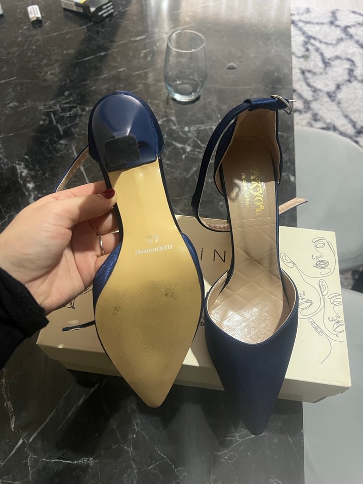 Mavi Parlak Tokalı Stiletto Kadın Ayakkabı - Görsel 3