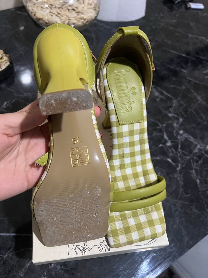 Yeşil Kareli Tokalı Blok Topuklu Kadın Sandalet - Görsel 3