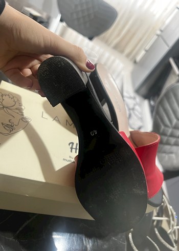 Kırmızı Süet Blok Topuklu Kadın Terlik - Görsel 3