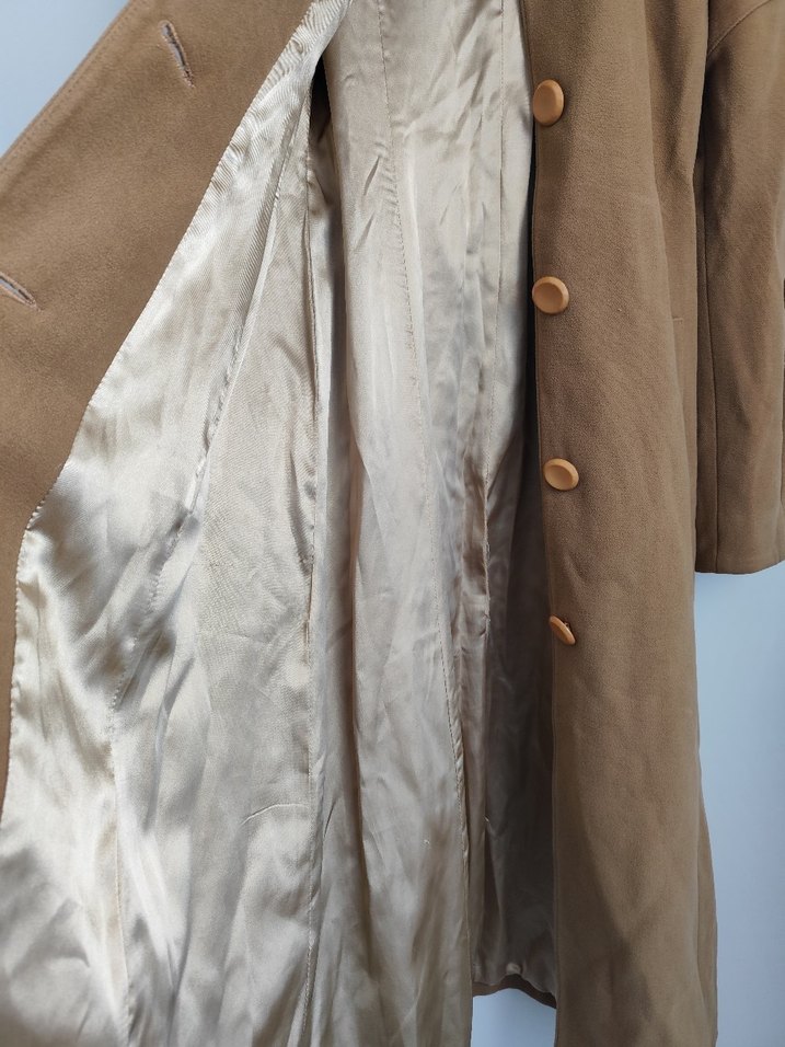 Düğmeli Bej Süet Uzun Kadın Kaban - Görsel 4