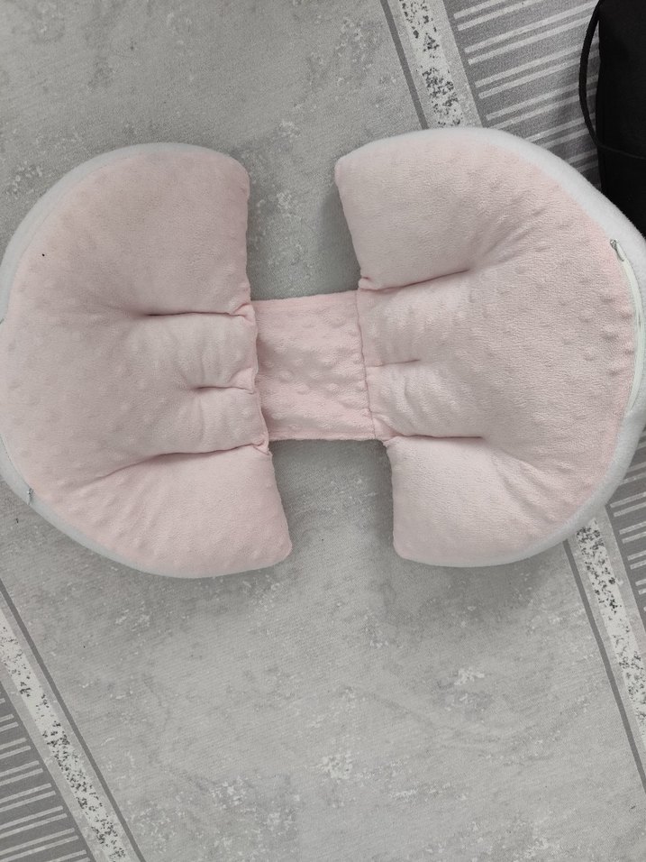 Pembe Emzirme ve Hamile Yastığı - Görsel 2