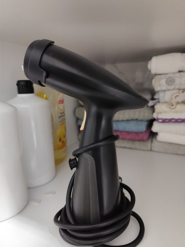 Siyah El Tipi Kıyafet Ütüleme Cihazı - Görsel 4