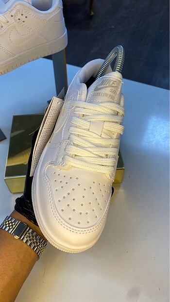 37 Beden NİKE DUNK LOW PRO