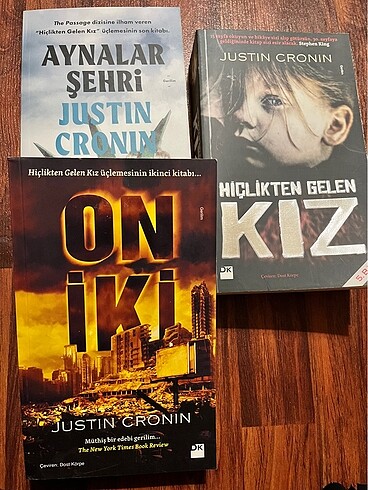 On iki hiçlikten gelen kız aynalar şehri
